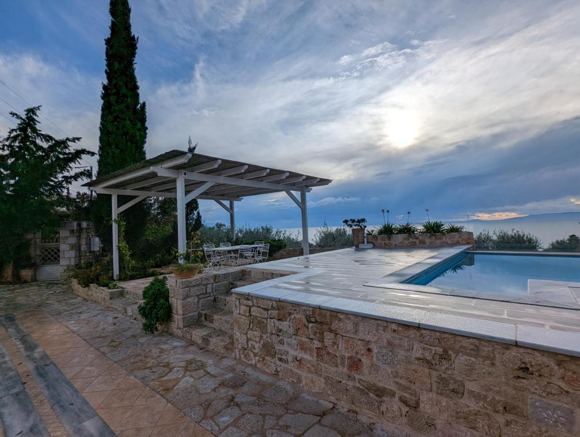 Magnificent, Authentic Private Villa And The Guest House Καρδαμύλη Εξωτερικό φωτογραφία