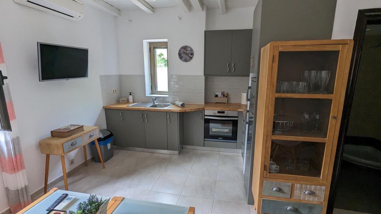 Magnificent, Authentic Private Villa And The Guest House Καρδαμύλη Εξωτερικό φωτογραφία