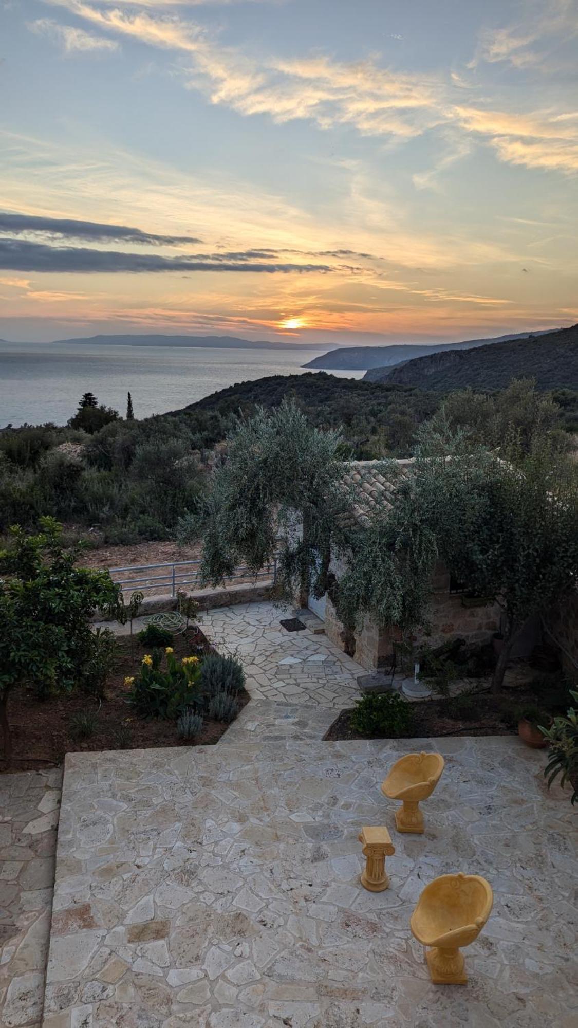 Magnificent, Authentic Private Villa And The Guest House Καρδαμύλη Εξωτερικό φωτογραφία